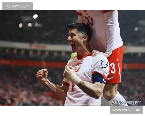 三十六岁的莱万找不到下山的路！